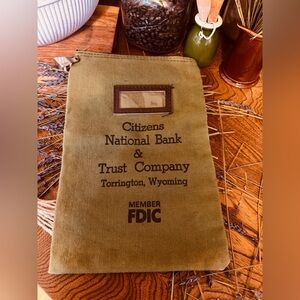vtg canvas money bag Citizens National Bank & Trust Company Torrington, Wyoming.